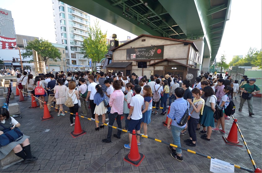 当社主催の矢場町お化け屋敷 毎年3万人を超えるお客様にご来場いただいております。